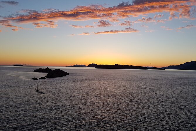 Dubrovnik Sunset Private Speed Boat Tour - Drinks, photos, and the feel on board