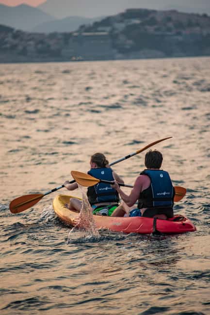 Dubrovnik: Sunset Sea Kayaking Tour - Betina Cave Beach: a welcome swim and snorkel