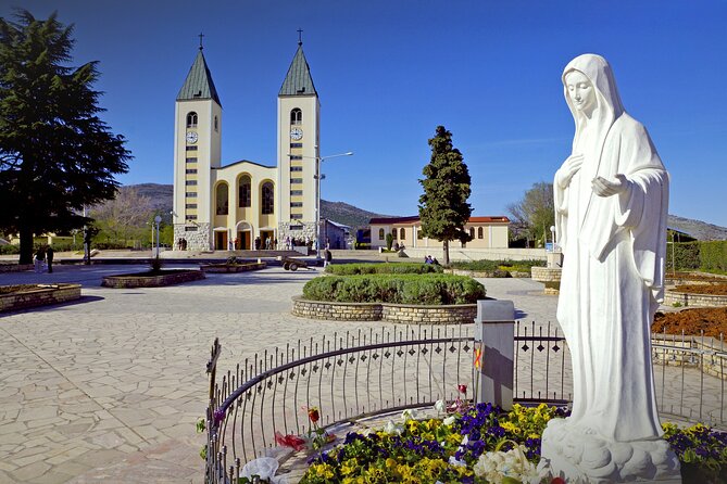 Dubrovnik to Medjugorje & Kravice - Day Trip with Luxury Vehicle - Three hours around Medjugorje and Saint James