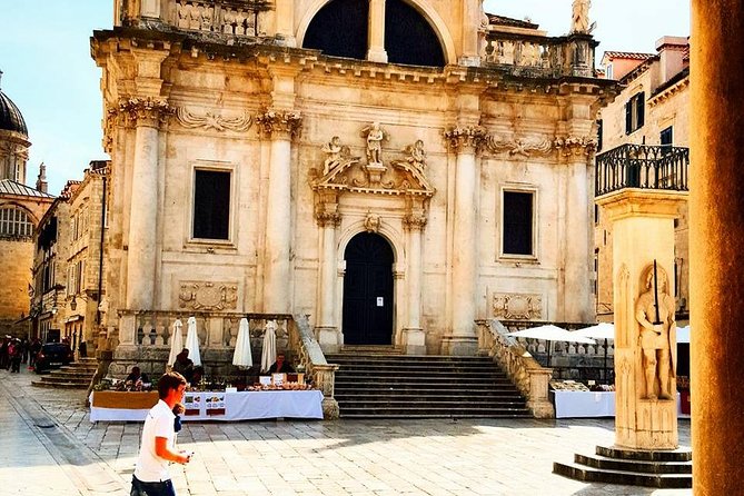 Dubrovnik walking history tour - Franciscan Monastery and the First Layer of Dubrovnik