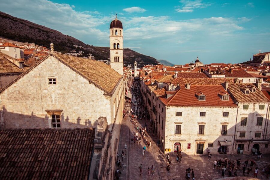 Dubrovnik: Walls and Wars Walking Tour - The 1991 war and Dubrovnik’s living memory