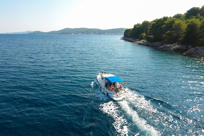 Dugi Otok Gems: Sakarun-Cave-Lagoon-Snorkeling-Snacks & Drinks - Key points before you book