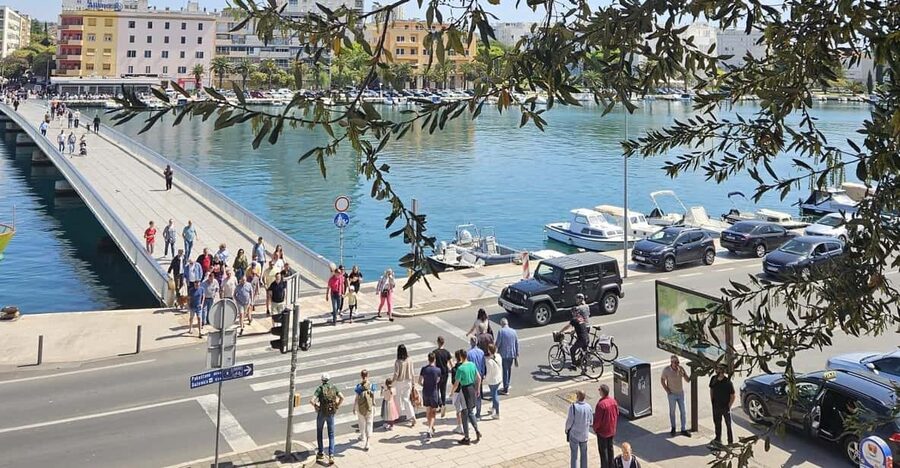 Eco tuk tuk Highlights of Zadar - The Roman Forum and Zadar’s ancient center