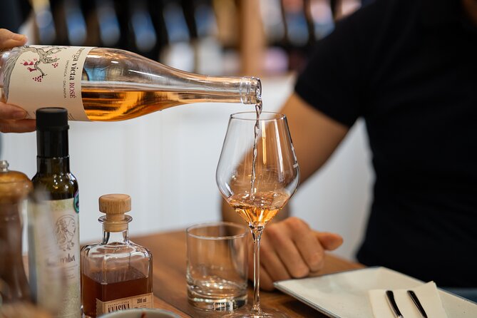 Educational wine tasting in Split - The setting and the Split connection