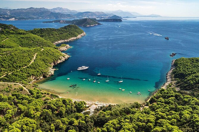 Elaphite Islands Cruise and Blue Cave Snorkeling Boat Tour from Dubrovnik - Šipan lunch: simple food and a local touch