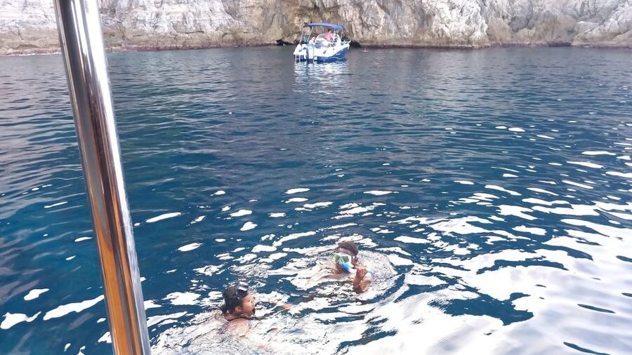 Elaphite Islands Cruise with Local Gastronomy at Captain's H - What the price includes at $70