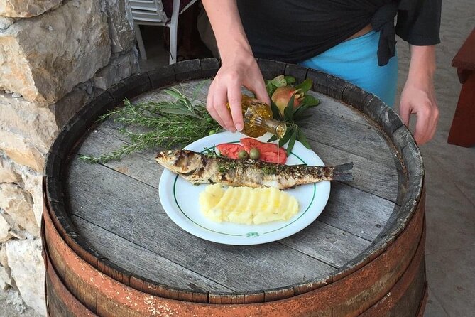 Elaphite Islands Cruise with Local Gastronomy at Captain's House - Value at $77.88