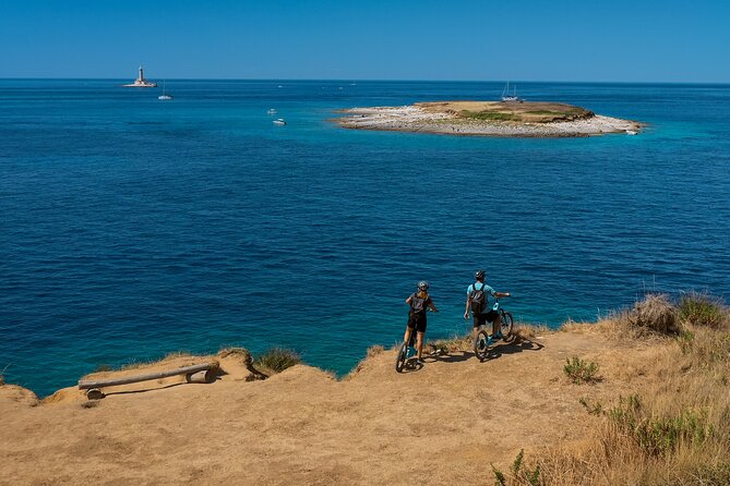 Electric Off-Road Scooter Tour in Pula - GoPro photos and the small extras
