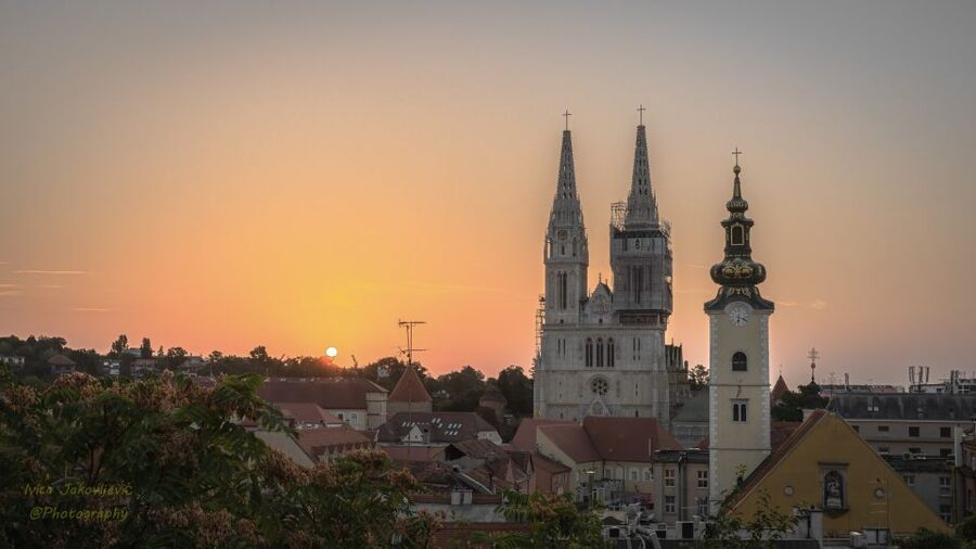 Exclusive old Zagreb walking tour - Zagreb Cathedral and old Kaptol