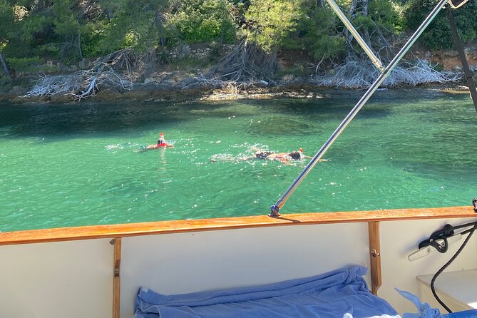 Experience Zadar Archipelago with private Antares sailing tour - Galevac: a tiny islet just off Preko