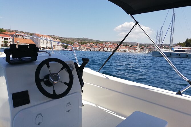 Explore the West coast of the island Brac by BETINA boat - Milna gives you a final coastal stop