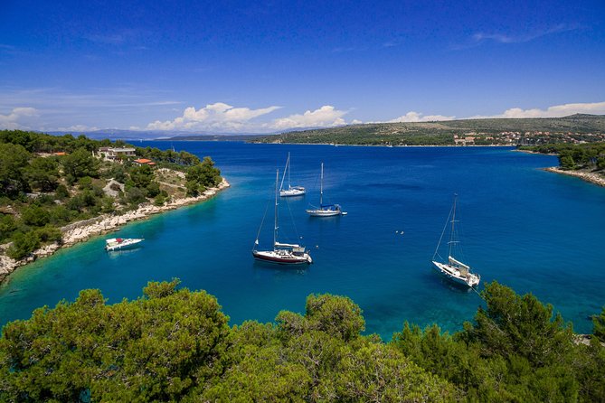 Explore west side of island Brač with Pasara boat - Traditional Dalmatian boat - Key points to know before you book