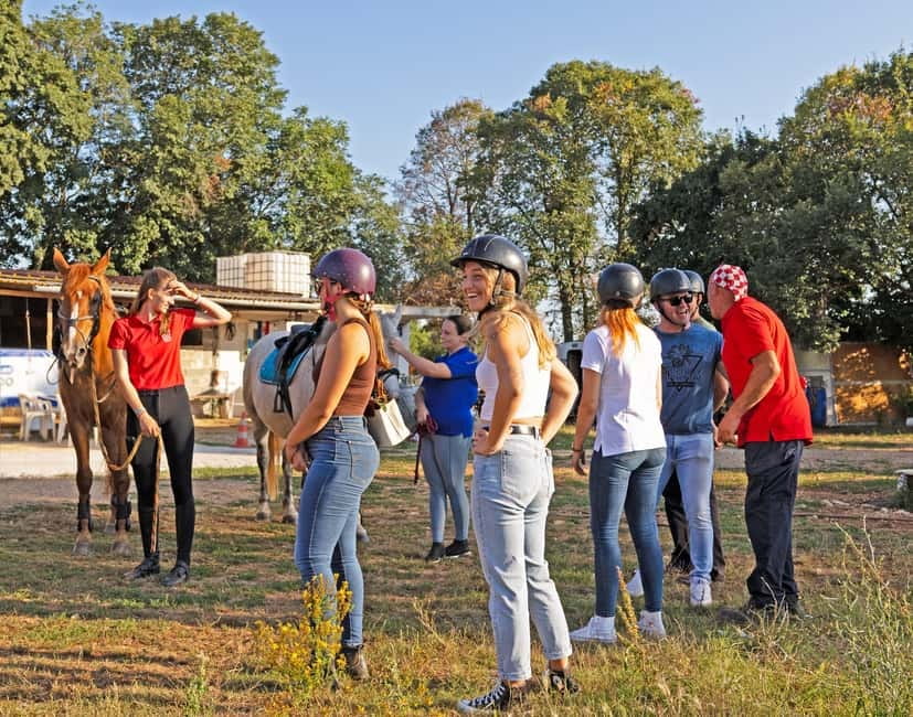 Fazana: Sunset 1-hour Horse Riding in Nature with Guide - Who should book this one-hour ride