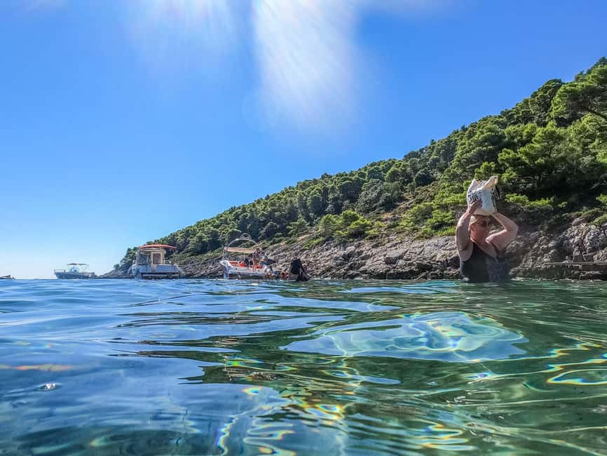 From Dubrovnik: Elaphiti Islands & Blue Cave Speedboat Tour - Leaving Dubrovnik from the Old City port