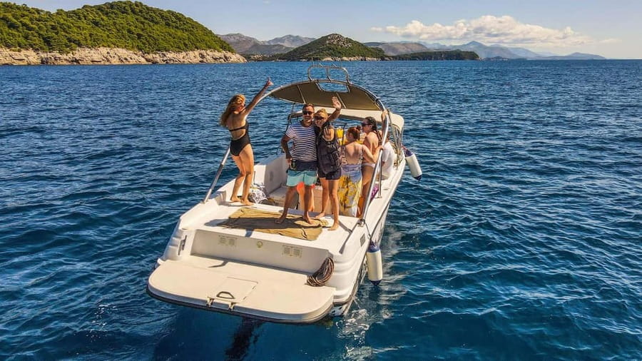 From Dubrovnik: Elaphiti Islands & Blue Cave Speedboat Tour - Swimming into the Blue Cave