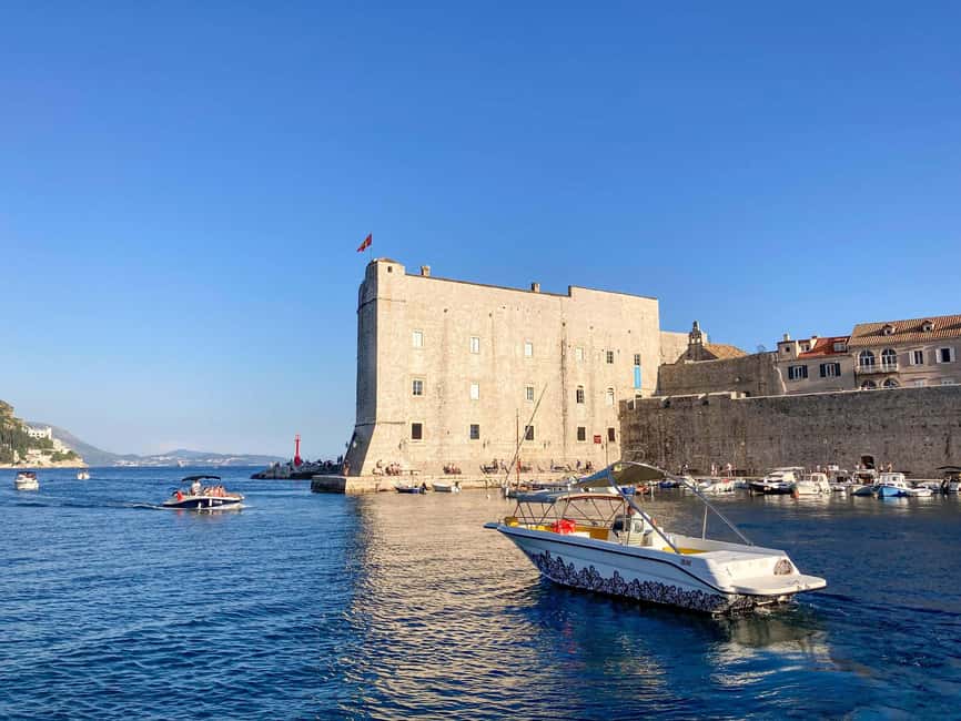 From Dubrovnik: Elaphiti Islands & Blue Cave Speedboat Tour - Green caves and cliff-side swimming