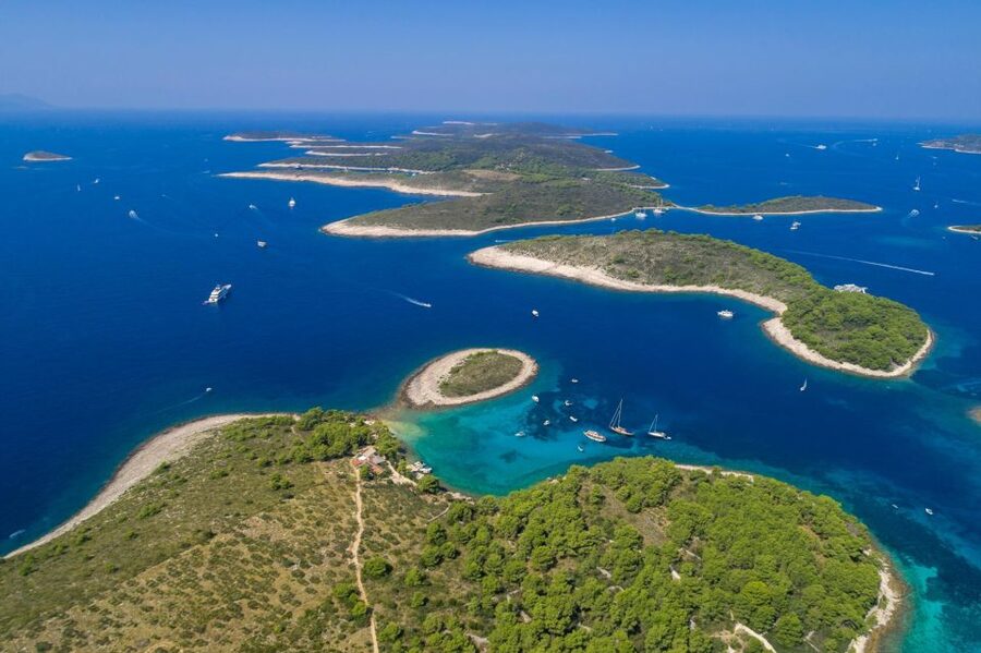 From Hvar: Blue Cave and Pakleni Islands Group Tour - The return to Hvar around 6 PM