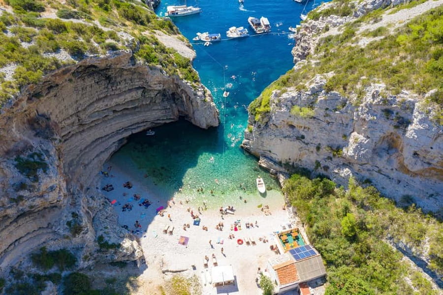 From Hvar: Blue cave group speedboat tour full day - Key points before you book