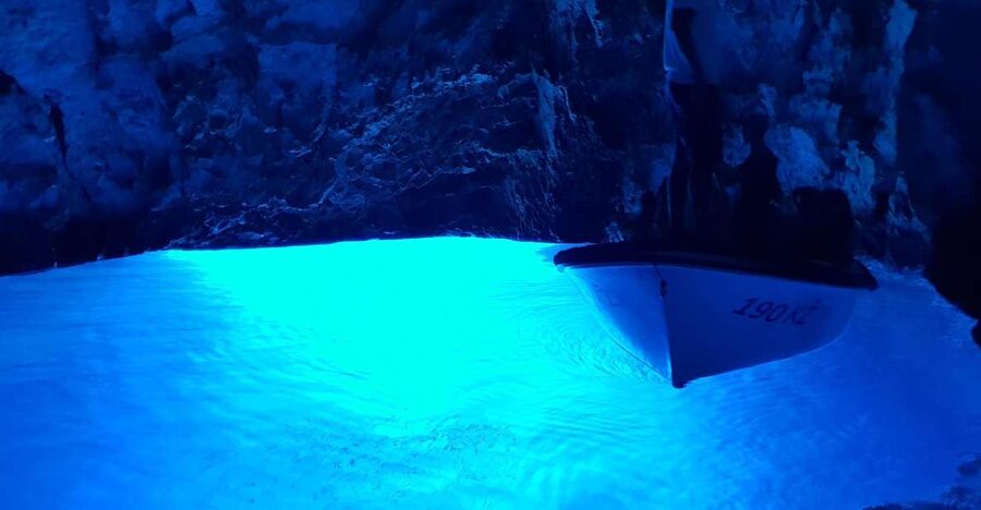 From Hvar: Vis Island and Blue Cave Speedboat Tour - Meeting the crew at Hvar Harbor