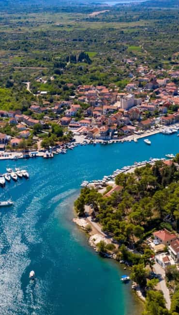 From Makarska:Hvar and Brač Island : Day Tour with speedboat - Skippers who shape the day