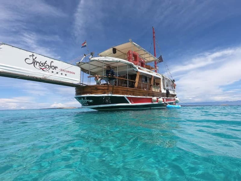 From Poreč: Boat Day Trip to Rovinj with Fish Lunch - Sailing south along the Istrian coast