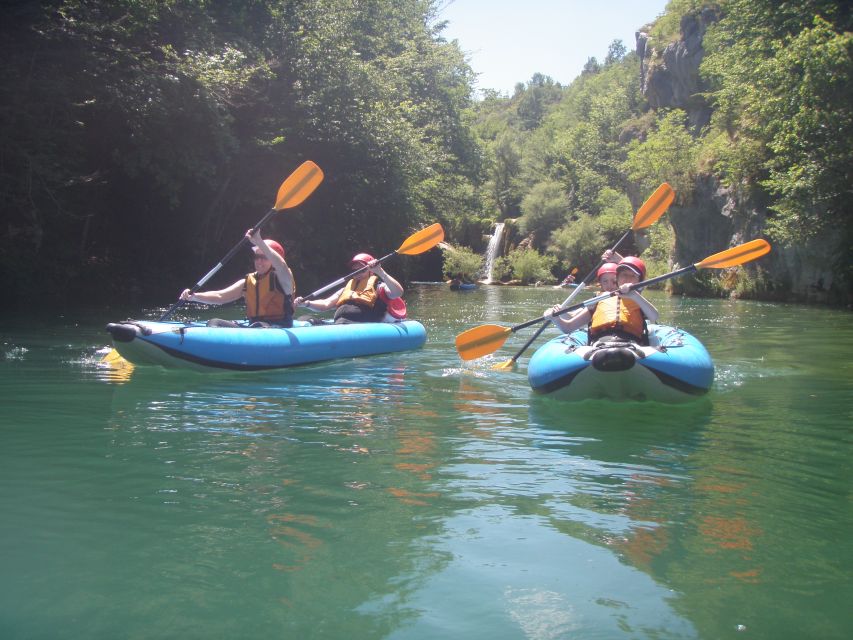 From Slunj: Mrežnica Canyon Kayaking Tour - Guide quality makes the difference