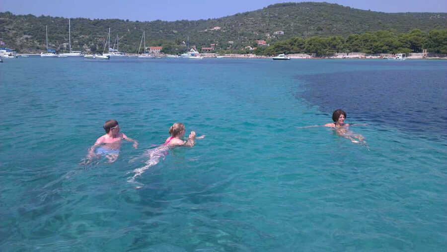 From Split: 5 Islands and Blue Cave Boat Tour - What the brand-new speedboat changes