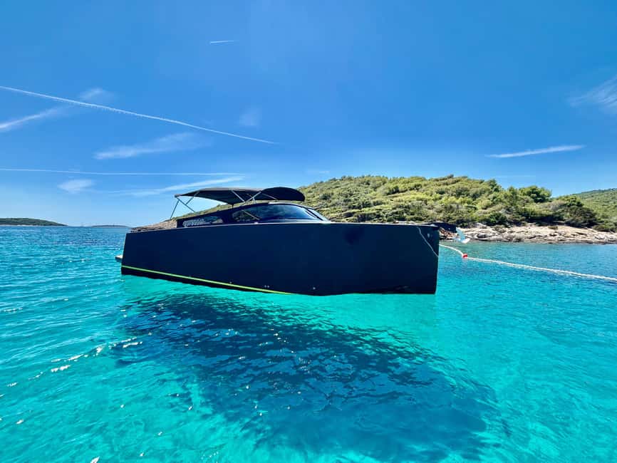 From Split: All-inclusive Blue Cave Tour with Grilled Lunch - Komiža on Vis, a useful pause after the cave
