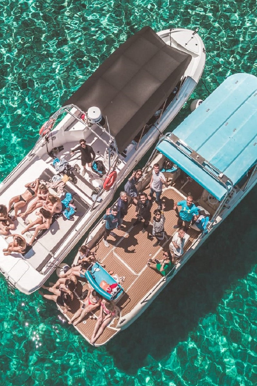 From Split: Blue Cave & 5 Islands Amazing Speedboat Tour - Speedboat comfort, crew help, and the pace