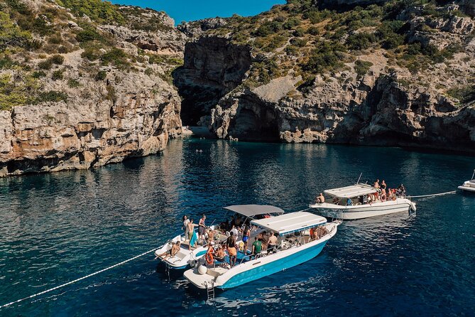 From Split: Blue cave & 5 Islands tour - The Pakleni Islands and the ride home