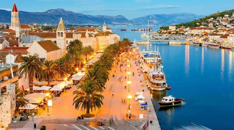 From Split: Blue Lagoon and 3 Island Boat Tour - Trogir: a sharp change from sea to stone