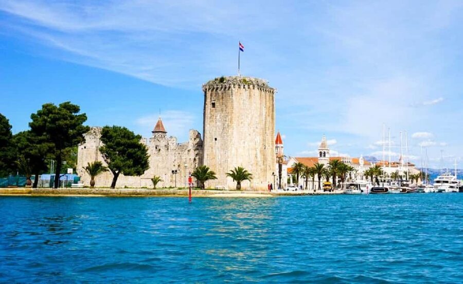 From Split: Blue Lagoon, Šolta, and Trogir Speedboat Tour - Why this half-day boat trip works in Split