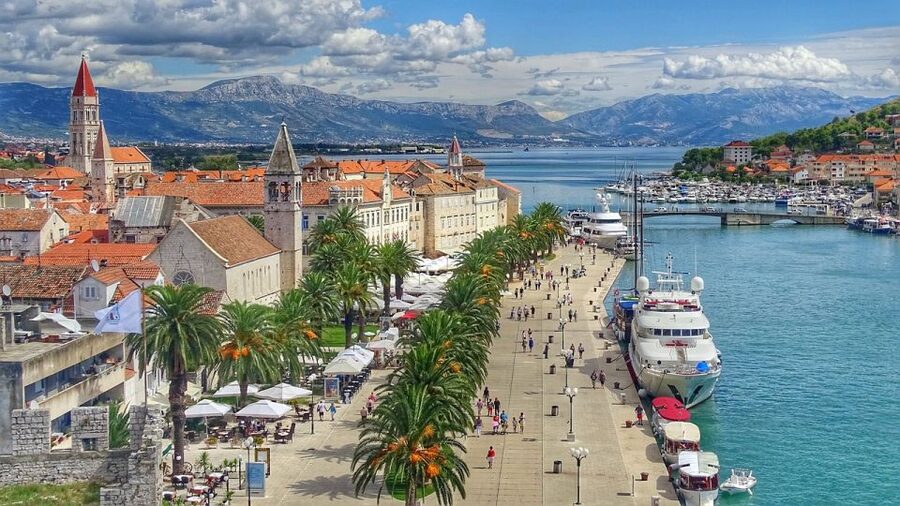 From Split: Half-Day Tour of Trogir Old Town in Small Group - Why Trogir makes a good half-day from Split