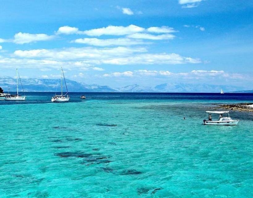 From Split: Islands & Blue Lagoon Cruise with Lunch & Drinks - One hour in UNESCO-listed Trogir