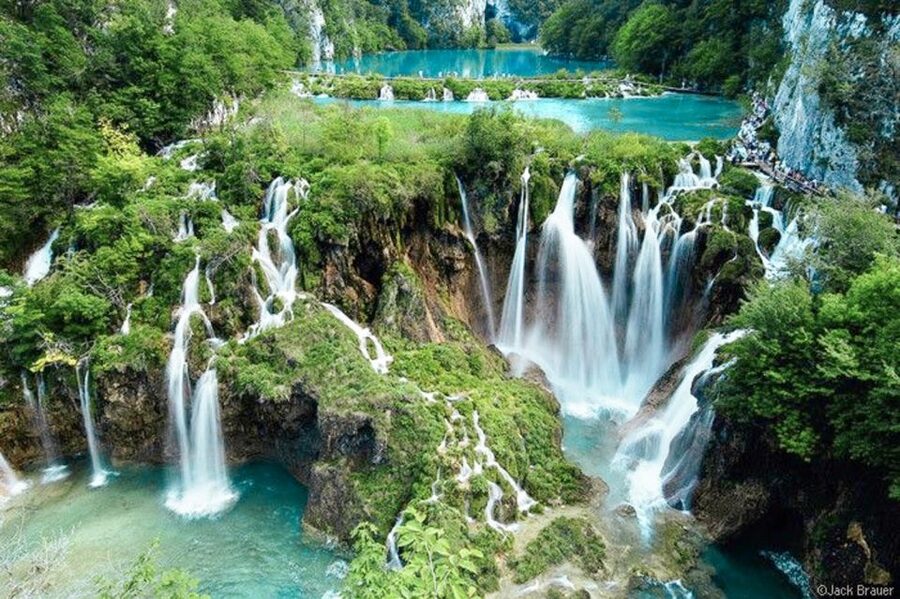 From Split or Trogir: Plitvice Lakes Guided Full-Day Tour - What the $76 price really covers