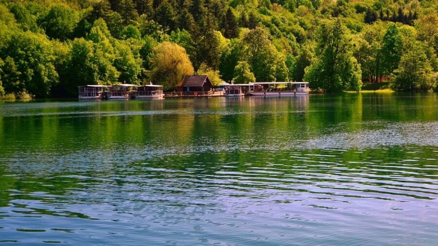 From Split or Trogir: Plitvice Lakes Trip with Entry Ticket - Seeing Kozjak Lake by boat