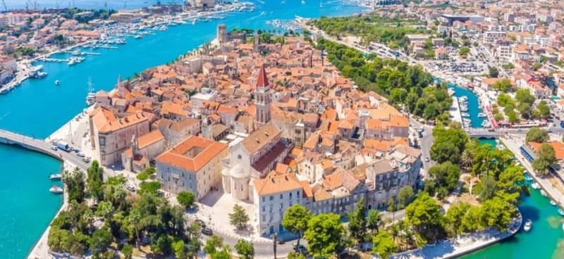 From Split or Trogir: Trogir and Blue Lagoon Half-Day Trip - Trogir: an hour in a UNESCO stone town