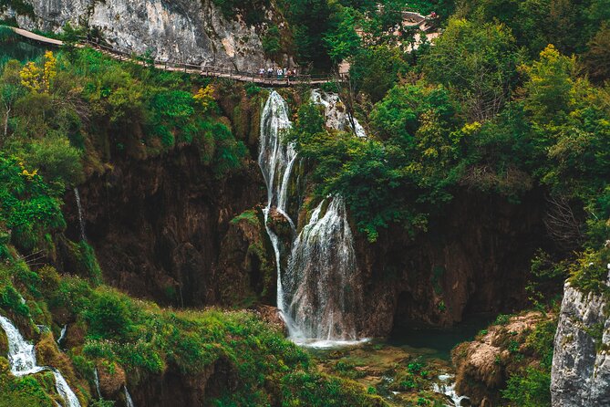 From Split: Plitvice Lakes - Private tour - The Upper Lakes and their wooded paths