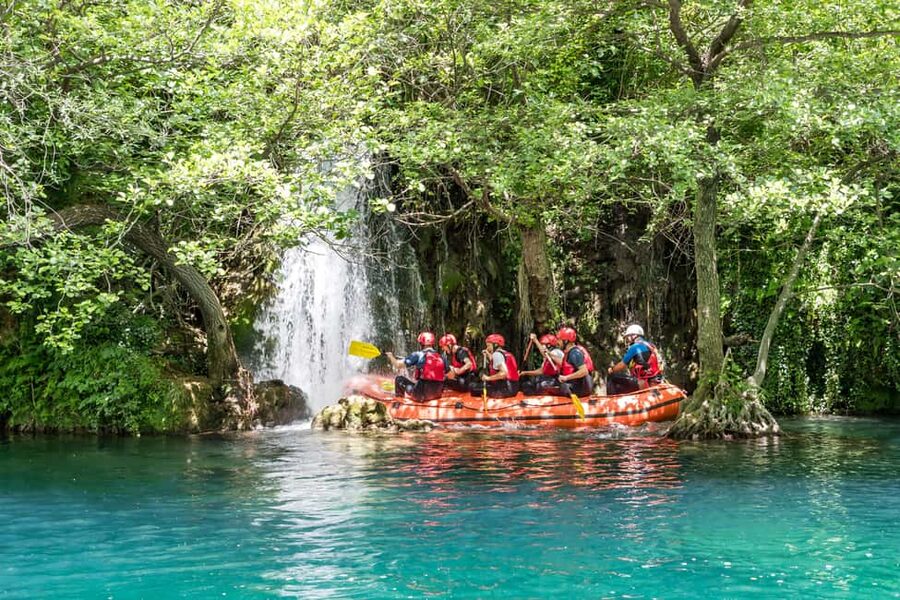 From Split: Rafting, Cave exploring, Cliff jumping w/ Picnic - Five details that make this Cetina trip different