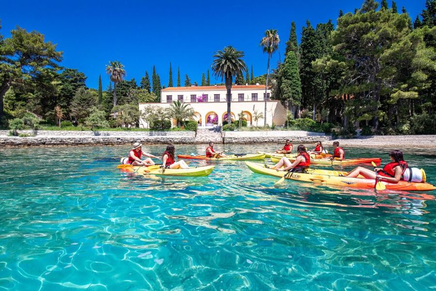 From Split: Sea Kayaking Tour - The first 90 minutes along Marjan’s coast