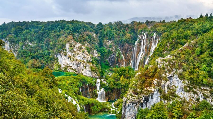 From Split: Transfer to Zagreb with Stop at Plitvice Lakes - The return toward Zagreb