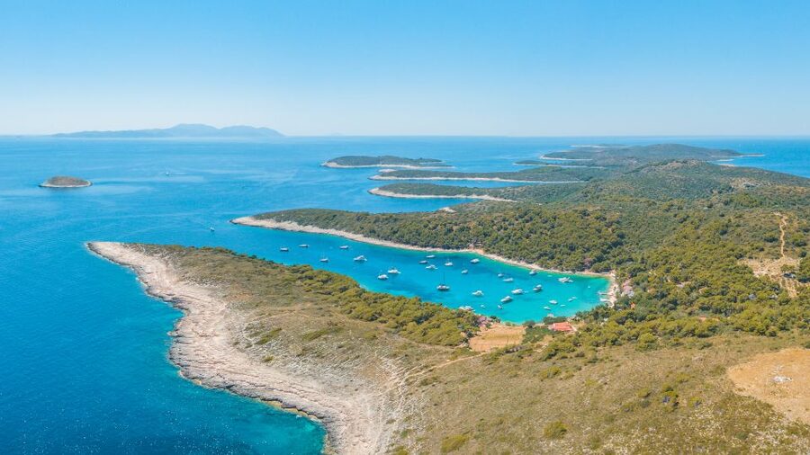 From Split: Trogir & Blue Lagoon Boat Tour with Snorkeling - Who will get the most from this tour?