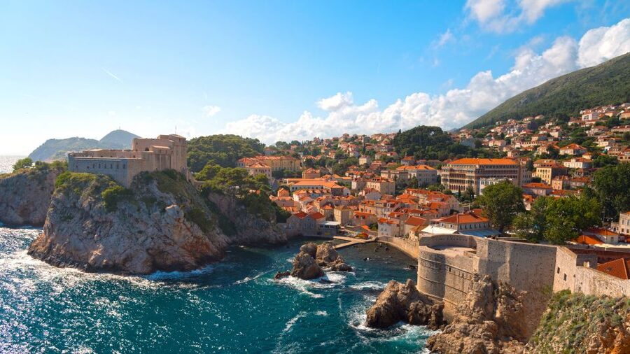 From Split & Trogir: Dubrovnik Guided Day Tour - Why Dubrovnik works as a day trip from Split