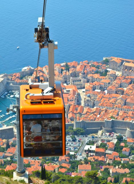 From Split/Trogir: Dubrovnik Guided Tour with a Stop in Ston - Entering Dubrovnik along the Stradun