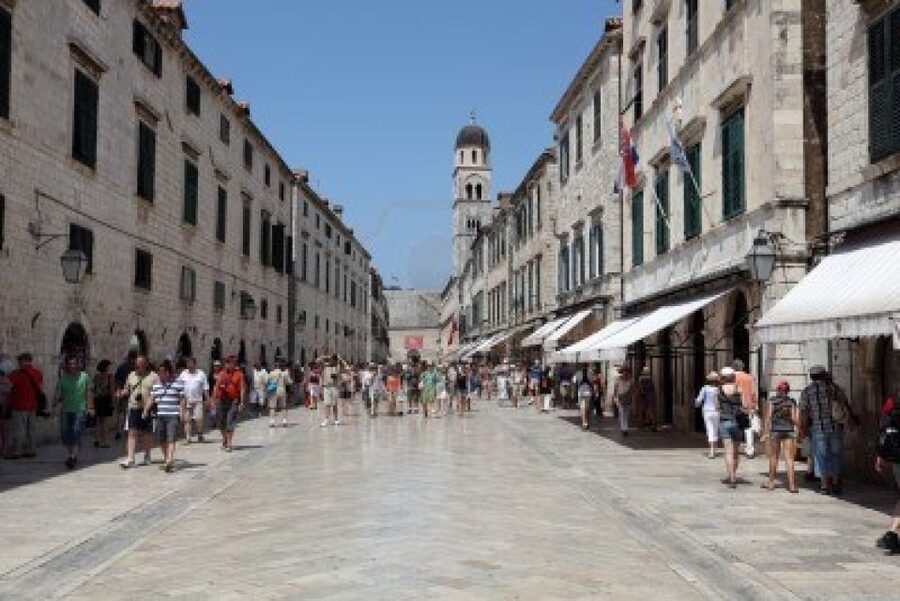 From Split/Trogir: Dubrovnik Guided Tour with a Stop in Ston - The Deak Wines stop on the return