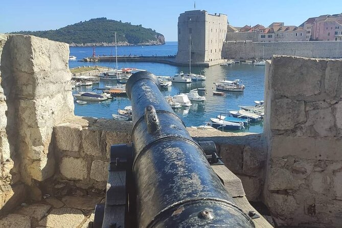 From Split/Trogir Small group tour to Dubrovnik with stop in Ston - Getting to and from the vehicle