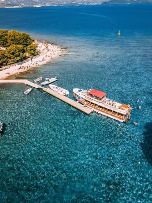 From Trogir: Blue Lagoon & Šolta Cruise with Lunch & Drinks - Maslinica and the View of Marchi Castle