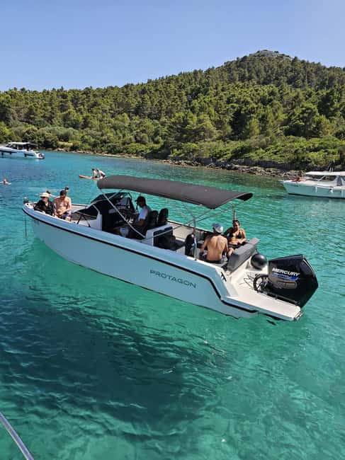 From Zadar: Half-day Boat Tour to the islands - Cruising Toward Ugljan and Galavec