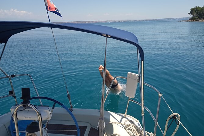 From Zadar: Half day sailing tour - Sailing the Zadar Archipelago for Four Hours
