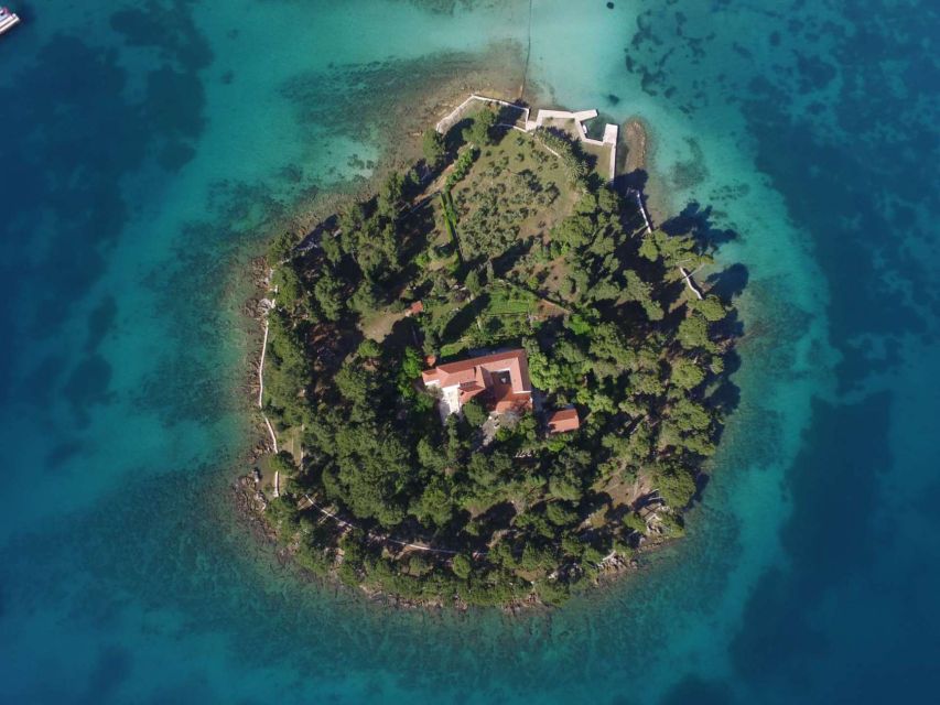 From Zadar: Island-Hopping Speedboat Tour with Drinks - Blue Bay Otrić: 45 minutes for a first swim